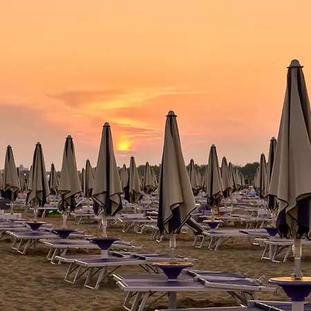 Centric In Bibione-beahost Appartamento