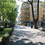 Centric In Bibione-beahost דירה ביביונה