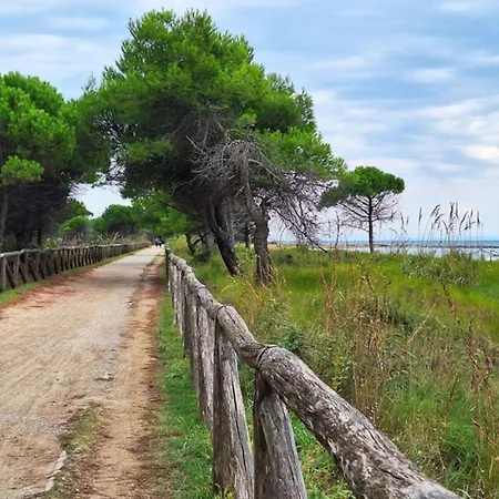 Centric In Bibione-beahost Lägenhet